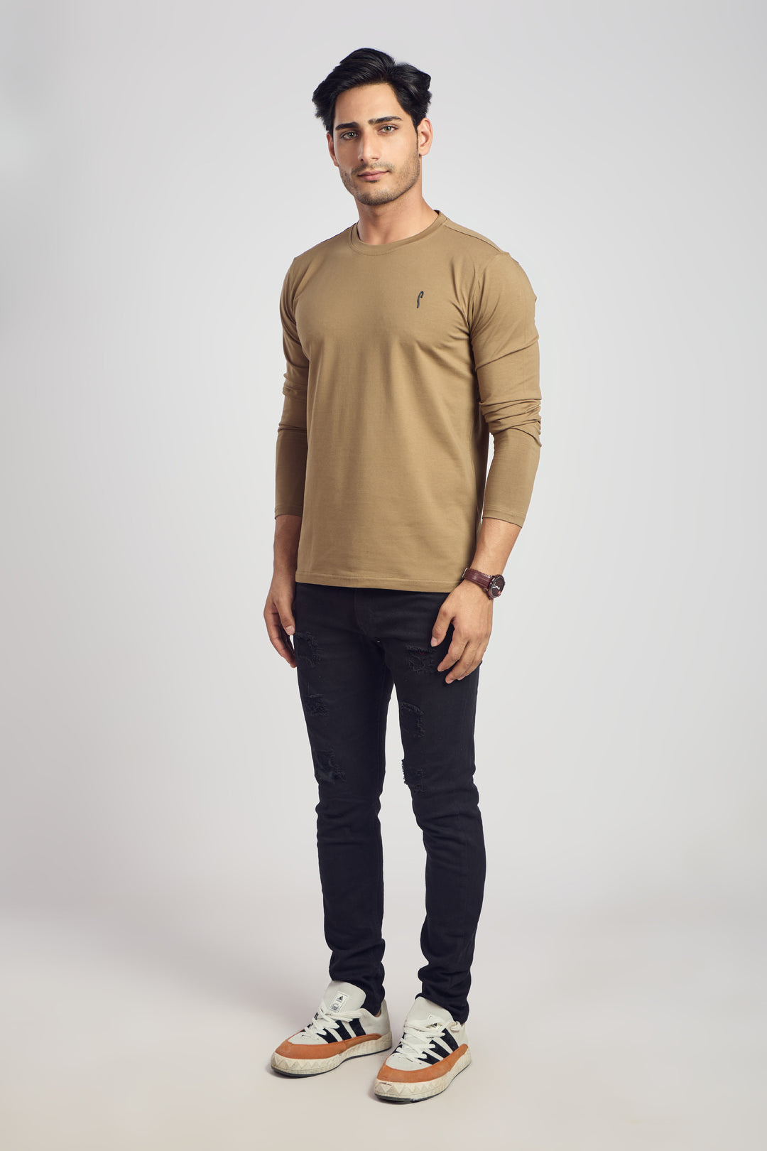 Round Neck 4 Way Lycra Fabric