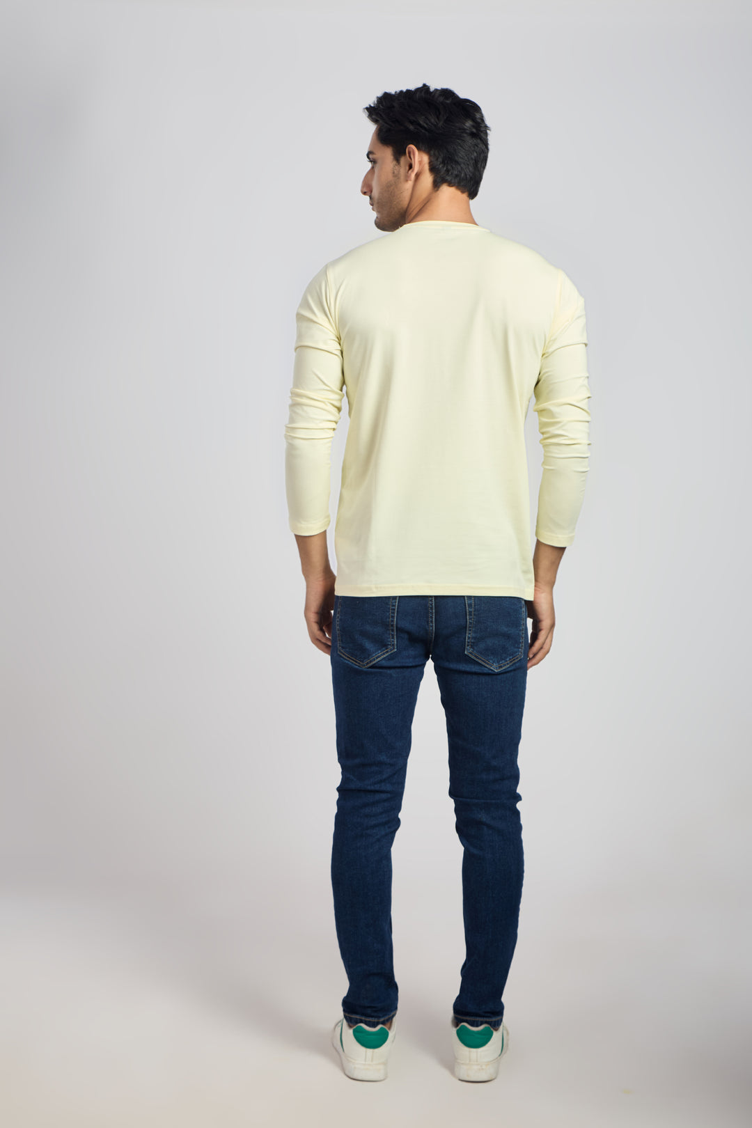 Round Neck 4 Way Lycra Fabric