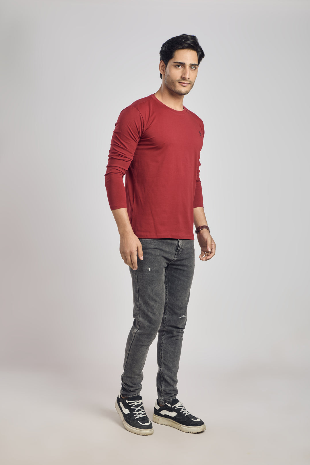 Round Neck 4 Way Lycra Fabric