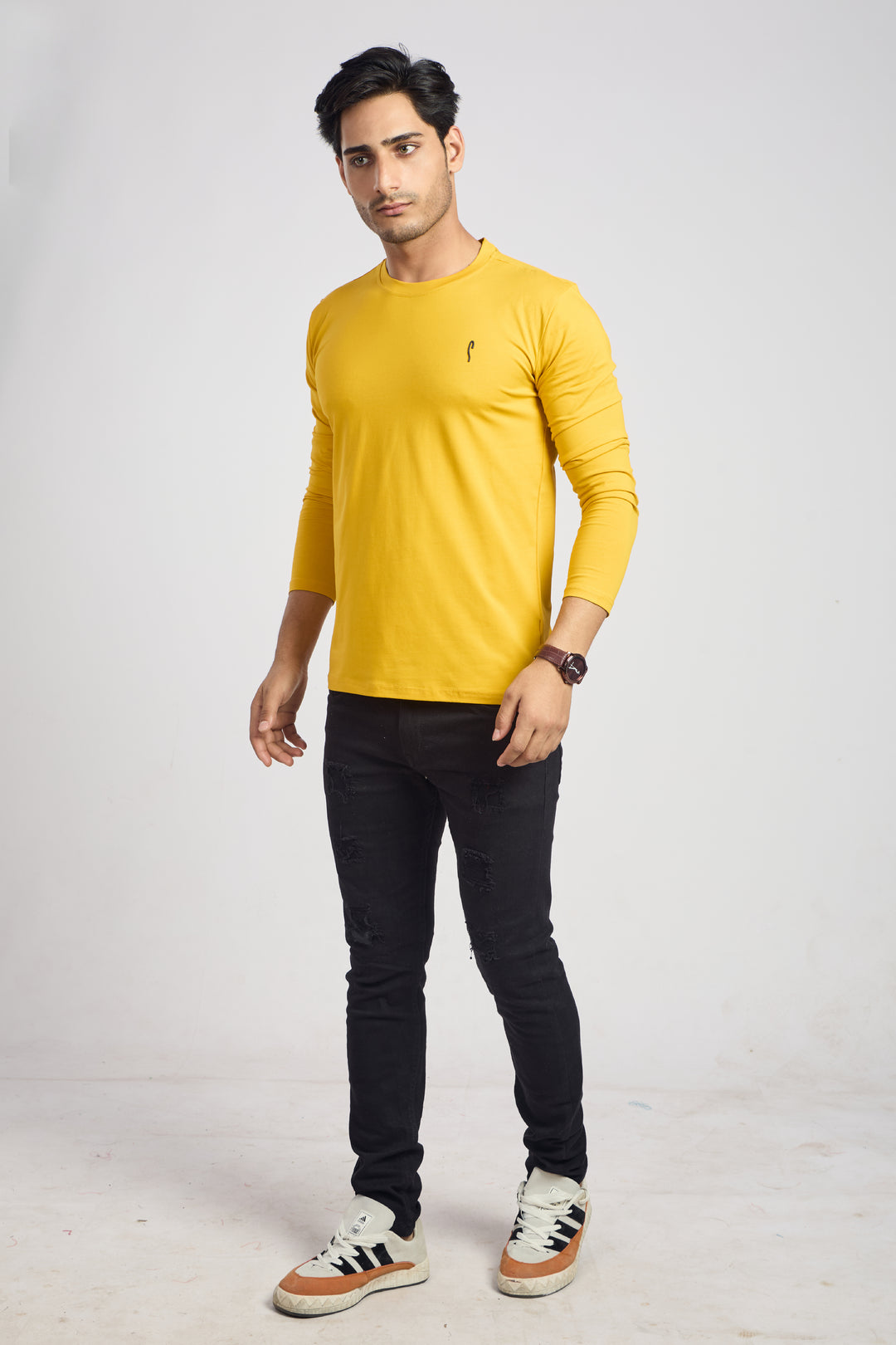 Round Neck 4 Way Lycra Fabric