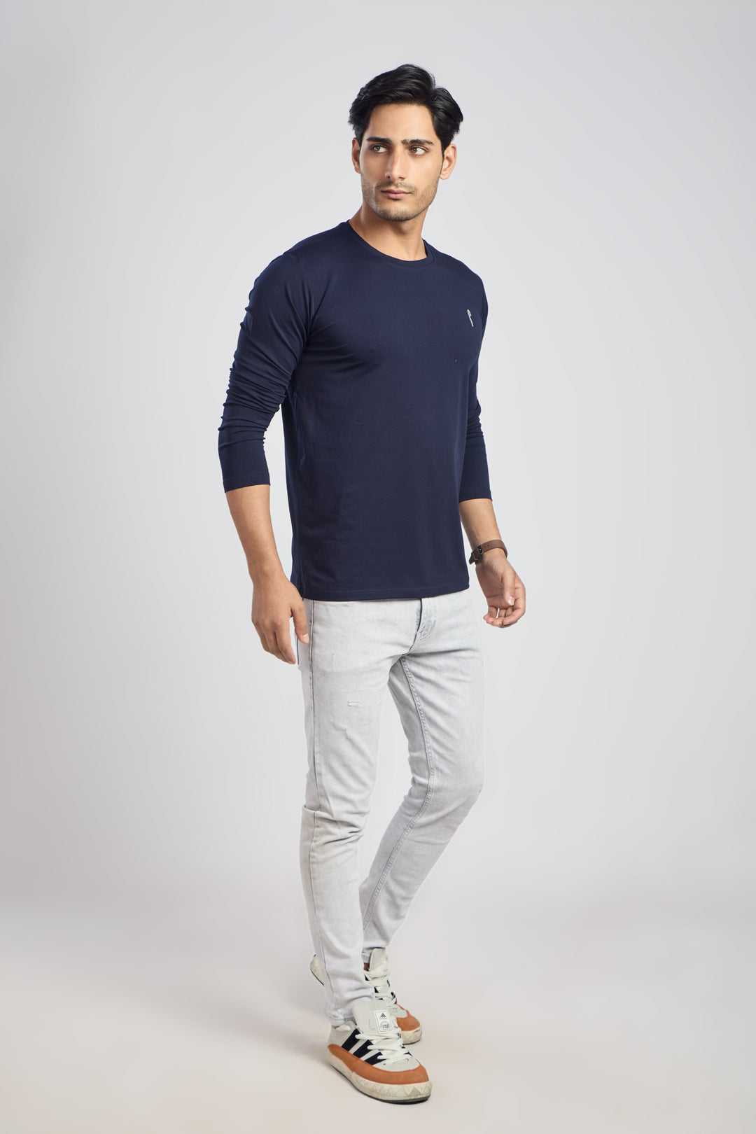 Round Neck 4 Way Lycra Fabric