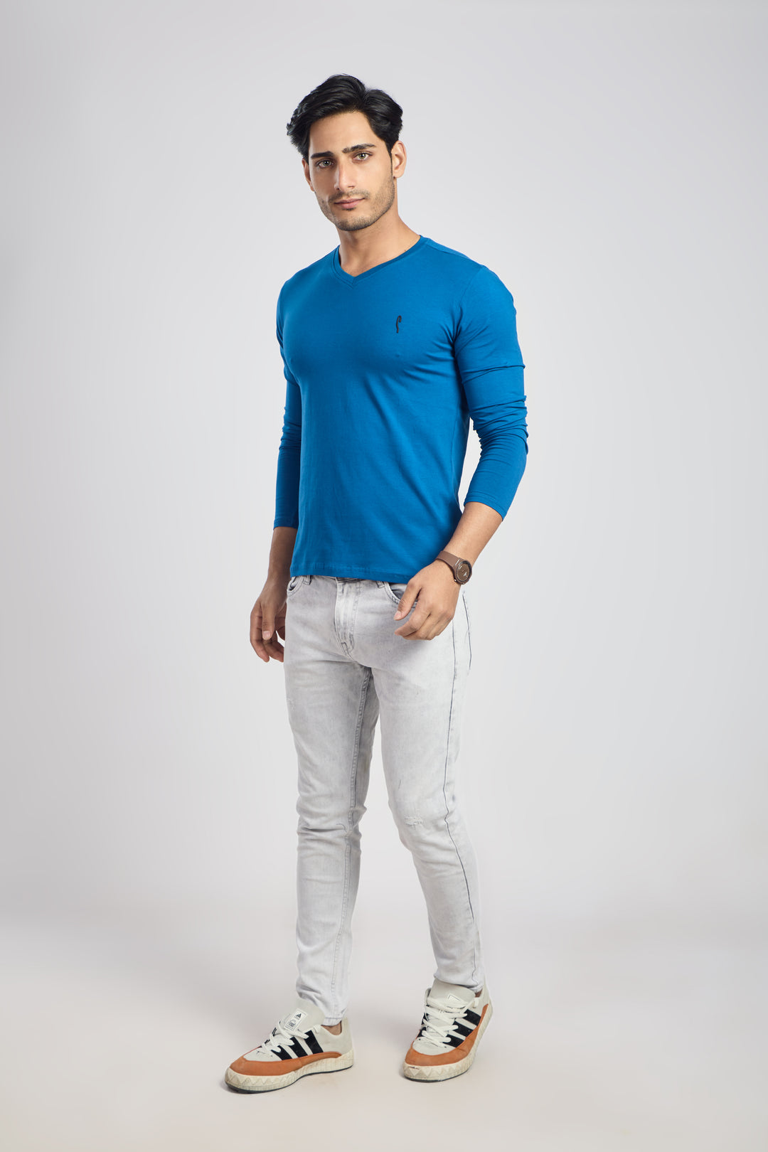 V Neck 4 Way Lycra Fabric