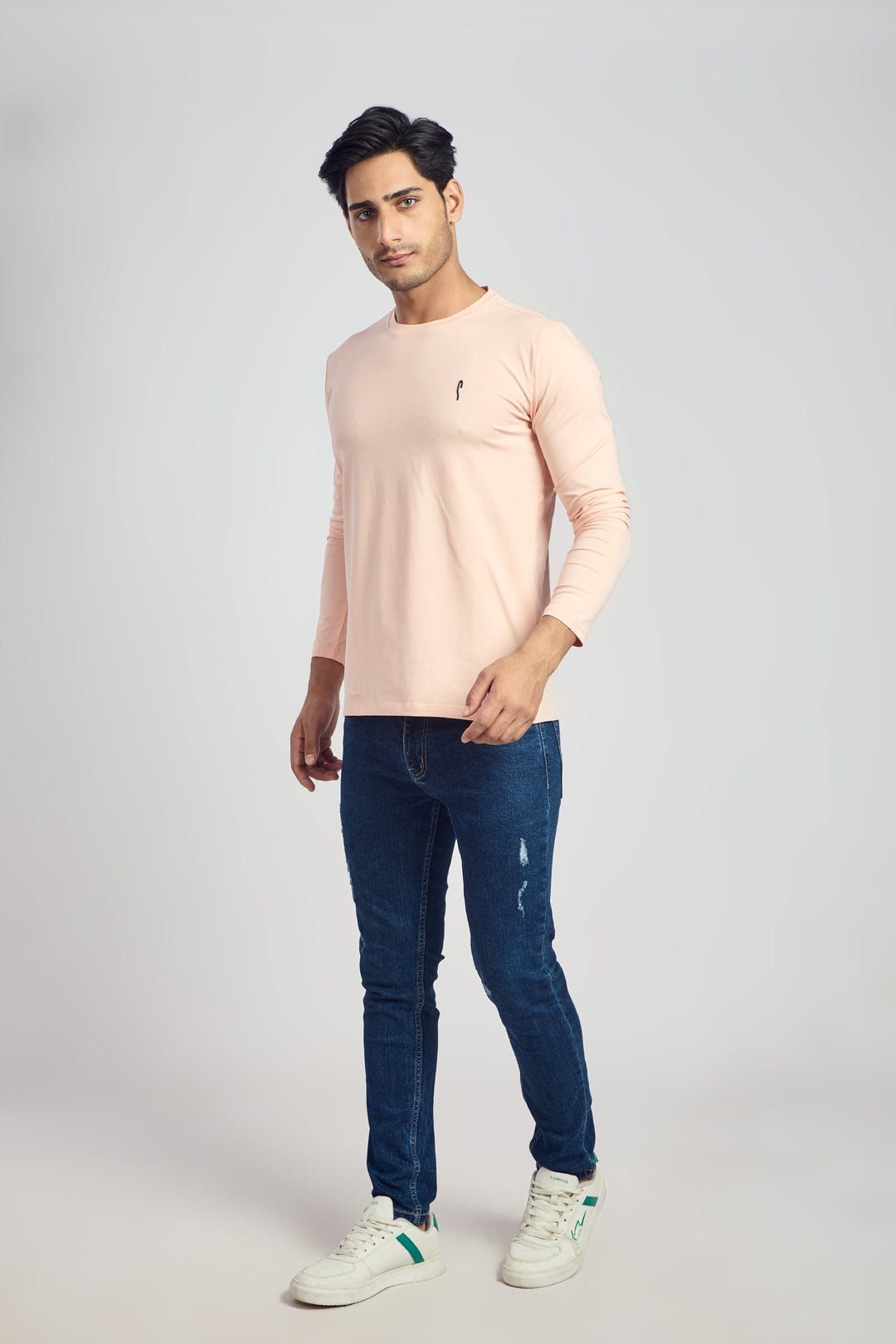 Round Neck 4 Way Lycra Fabric