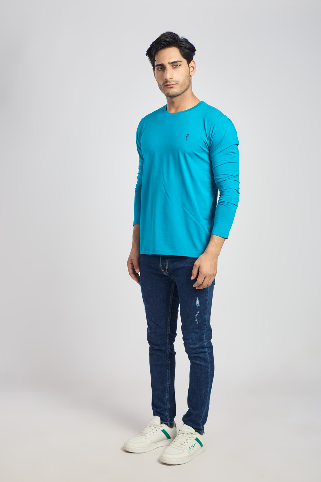 Round Neck 4 Way Lycra Fabric